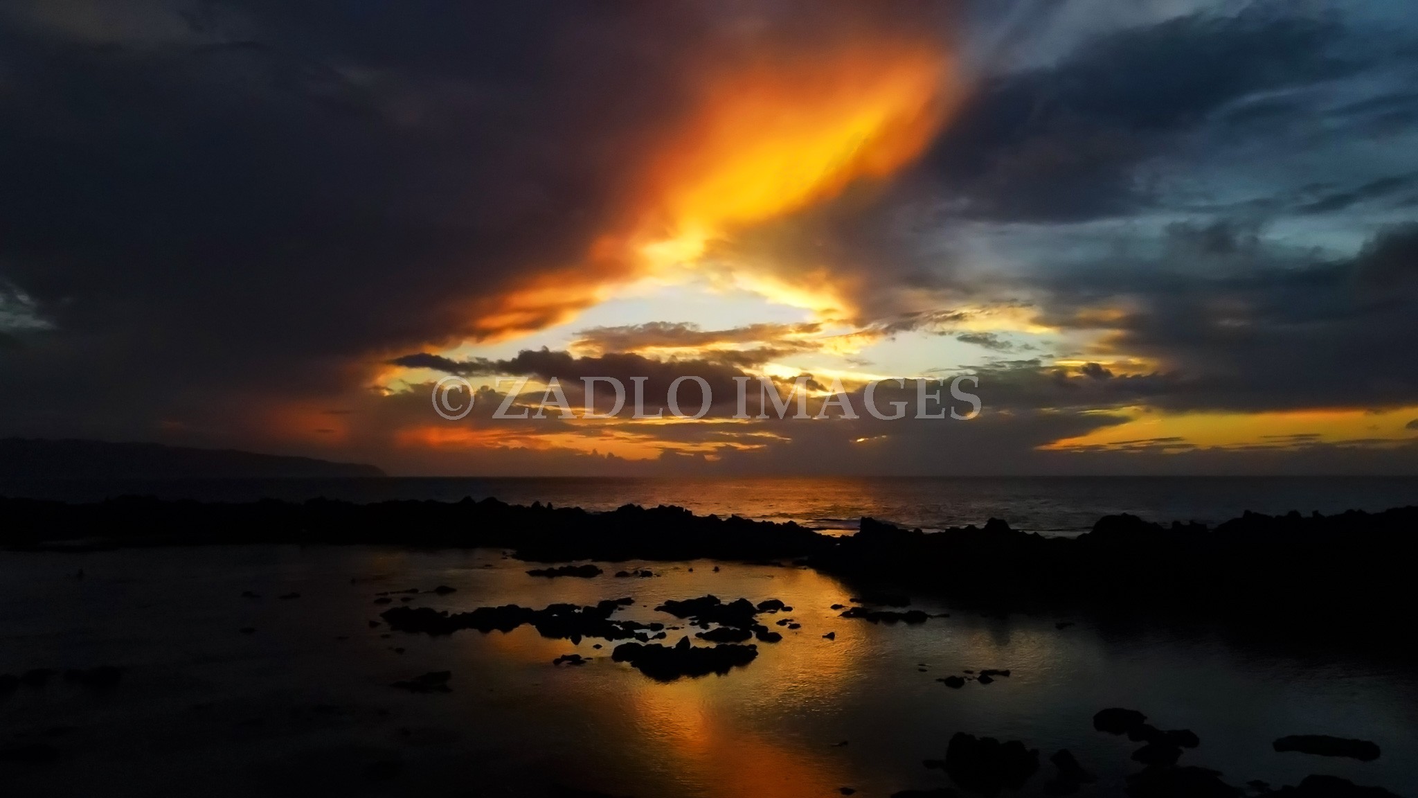 A sunset in Hawai.